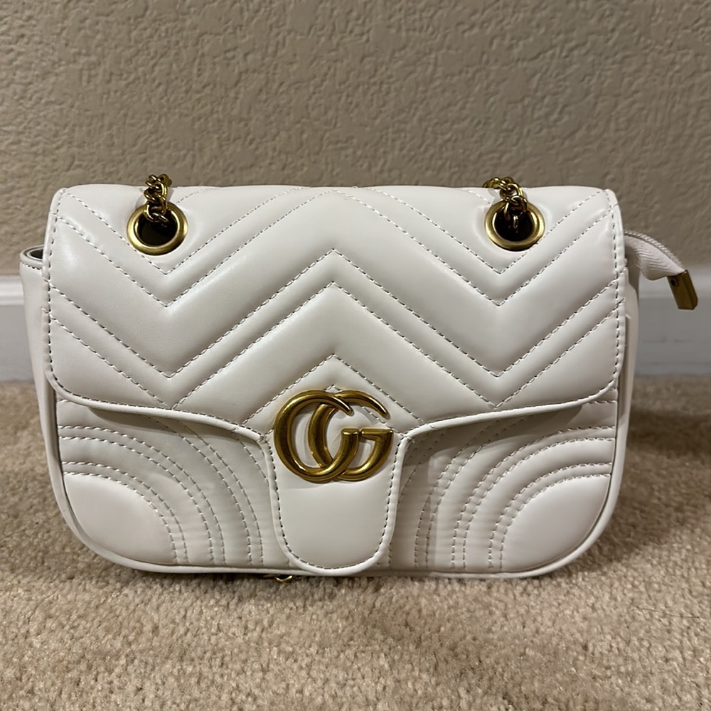 White quilted bag! Perfect for Spring!